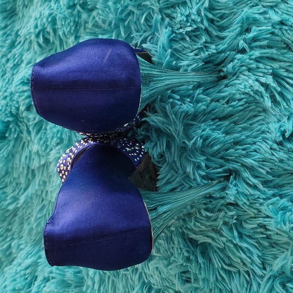 Deb Royal Blue Satin Peep Toe Heels Size 8.5 - Picture 4 of 9